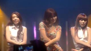 Hyuna Bubble Pop United Cube in London 111205