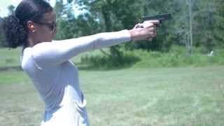 Shooting a Glock 19 9mm 2nd Gen - Girls Shooting Guns