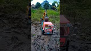 Hino 500 stuck mud #hino #short