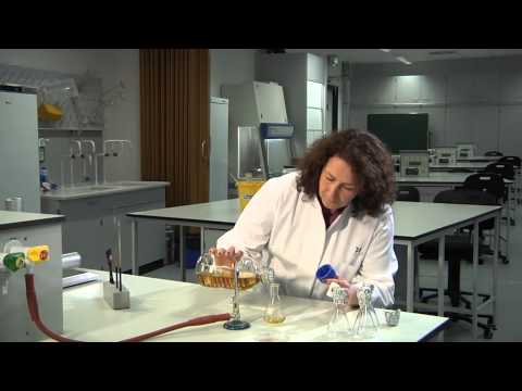 How do you solidify liquid media?