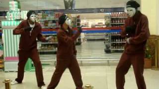 The Magnetics Dancing for Clever Cupcakes Bahrain Opening