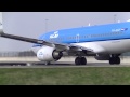 waving pilots at amsterdam schiphol airport