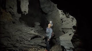 A day to explore the cave in the dangerous cliff