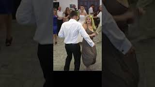 📢Бомбезний танок #shorts_video #dance #весільнефото #wedding #love #marriageagencyukraine #music