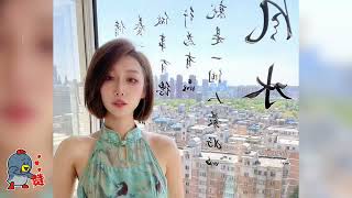 女子居家防疫期间，在玻璃上写出精致书法，网友：才华与美貌并存