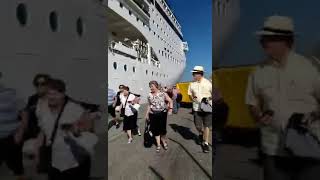 Cruise ship crashes into dock