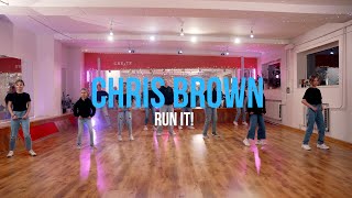 Chris Brown - Run it | Bērnu grupa 8 - 11 gadi