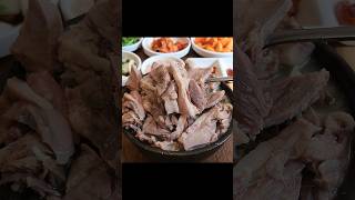 고기에 한맺힌 국밥충은 여기 갑니다!! 밥보다 고기가 많은 전설의 할머니 국밥 Korean street food