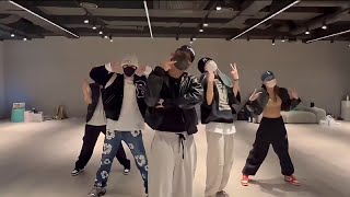 Download Lagu 2021 SMTOWN ZOO dance choreography Lee Taeyong... MP3 Gratis