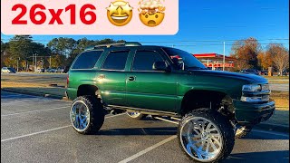 26x16 on Leveled Tahoe!! 2001 Chevy Tahoe z71 | Lifted trucks | Squatted trucks | 9 inch lift