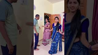 कसा आहे म नशिबाचा वडापाव 🫣🤣#sandhya_pahurkar #navrabayko #patipatnicomedy #funny #shorts #comedy