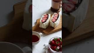 草莓紅豆鮮奶油三明治 strawberry red bean sandwiches #草莓季 #草莓吐司