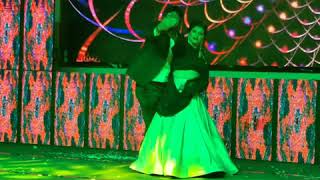 ROMANTIC COUPLE DANCE | NAZM NAZM | WEDDING DANCE | Ayushi Khanna Choreography