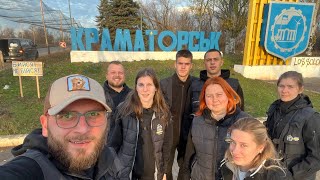 Evacuating Animals in Kramatorsk Under Shelling | Real Footage
