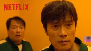 Players Try to Get in a Room before Elimination | Squid Game: Season 2 | Netflix