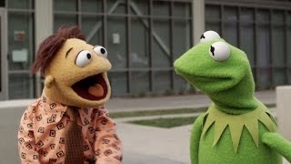 Kermit and Walter at YouTube Space L.A. | The Muppets