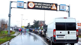 Protest i blokada kružnog toka u Obrenovcu