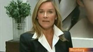 Ahrendts Says Burberry Focused on `Staying the Course': Video