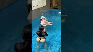 Karely Ruiz con su bebé… #karelyruiz