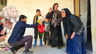 86-Year-Old Woman's Son Proposes to Homeless Mother