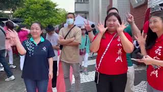 ［張嘉祐］=113年5月11日，（八里愛維安養護院）中心所舉辦的創院25週年紀念日，舉辦園遊會熱鬧一起慶祝母親節，演唱一首台語好聽歌曲：（媽媽）~