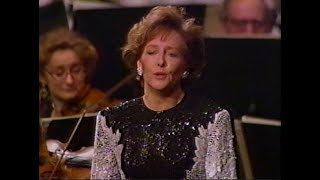 Frederica von Stade sings Barber in the Richard Tucker Gala XVI in New York, 10 Nov 1991