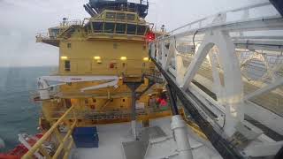 3D AMC gangway with active bumper connection