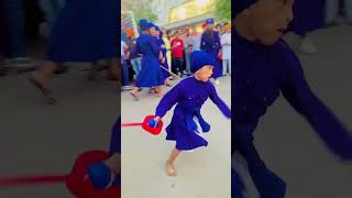 little nihang singh gatka Live video 📷 #waheguruji #nihang_life #nihang_singh #nihanglife #gatka