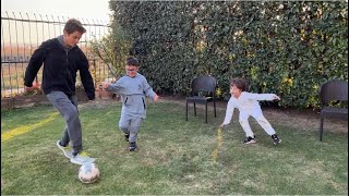 Yusuf Fatih selim ve Enes futbol oynadı kaleci oldular birsürü gol attılar😂