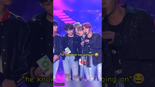 jungkook 🐰 knows what's going on 😨🔥 with taehyung 🐻 #bts #taehyung #shorts