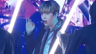 ATEEZ(에이티즈), 몽환적인 분위기가 매력적인 무대 ＜New World♬＞  #SBS가요대전 #SBSenter