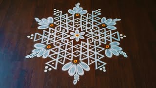 Latest Creative Easy Sikku kolam🌺7×1Dots Traditional Flower Kampi kolam🌺Surya Daily Rangoli Designs🌺