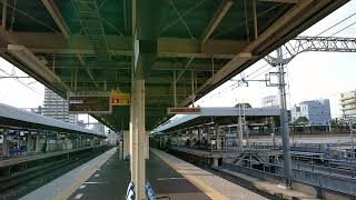 阪神電車　尼崎駅構内の風景