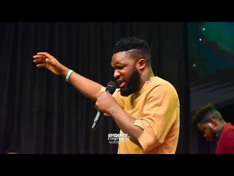 EBUKA SONGS IN DEEP HOT WORSHIP - YouTube