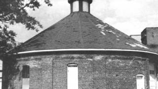 Stop 10 Gas Holder Building