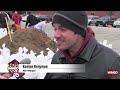 ivc students filling sandbags