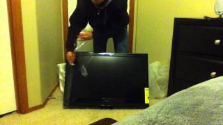 Dynex 32in 720p Hd Tv Unboxing!