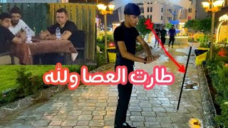 شاهد الساحر  العراقي بشير عامر يطير العصا أمام الناس!!