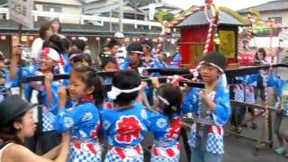 2011.7.30安居山2区納涼祭子供お神輿区内練り歩きスタート風景