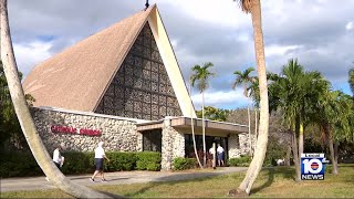 Catholics in South Florida continue praying for Pope Francis