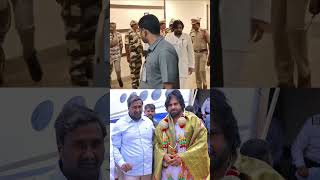 పవన్ కళ్యాణ్ సంస్కారం..! #pawankalyan Spotted At Airport #shorts #short #shortvideo - @CultPolitics