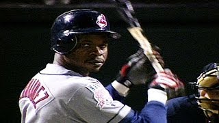 1997 ALCS Gm6: Fernandez's homer gives Tribe lead