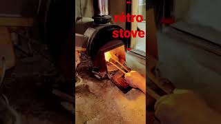 - rétro stove - 薪風呂