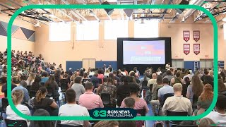 Philly schools hold orientation for 700 new employees