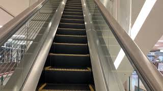 【日立】2X エスカレーター　イオン柳津店 2X escalator Aeon Yanaidu shopping store Gifu Japan