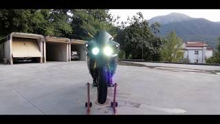 Yamaha yzf r1 crossplane full akrapovic sound