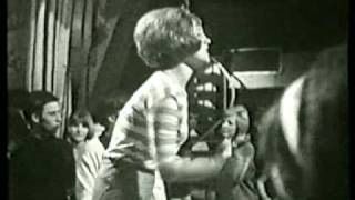 LULU - Singing Shout from Ready Steady Go 1965