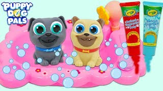 Disney Jr Puppy Dog Pals Bingo & Rolly Bath Time Fun with Crayola Bath Tub Paint!