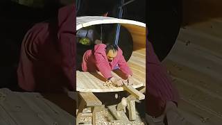 The process of hand-made wooden oval container