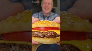 Relish The Sizzle Of This Pixel Perfect Chezburger! 😋 #shorts #roblox #burger #r